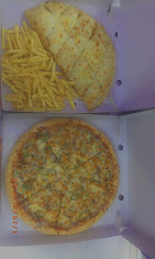 Village Pizza : image2.jpg