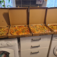 241 Pizza : image2.jpg
