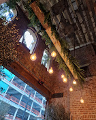 Green Room : image102.jpg