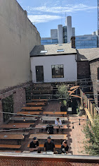 Green Room : image14.jpg