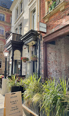 Green Room : image17.jpg