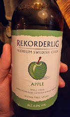 Green Room : image39.jpg
