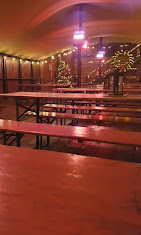 Green Room : image41.jpg