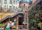 Green Room : image51.jpg