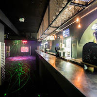 The Stone Roses Bar : image2.jpg