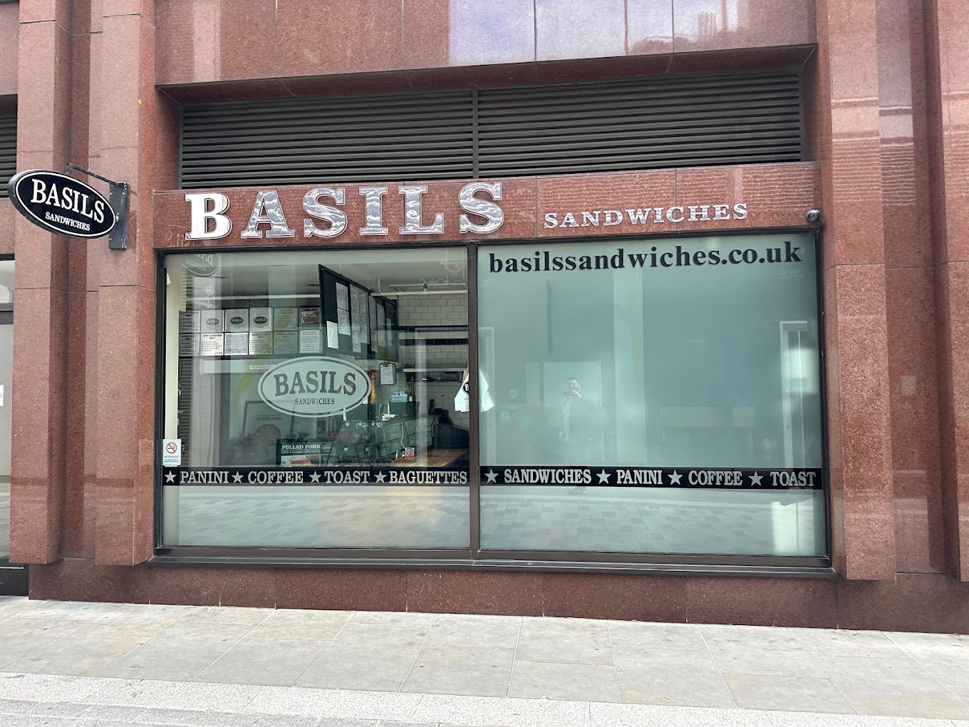 Basils Sandwiches : image7.jpg