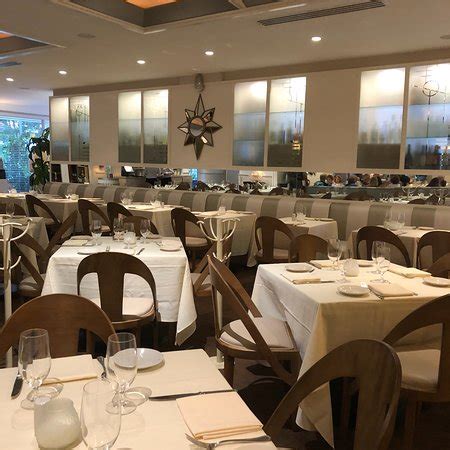 BiCE : th--0002super-place-to-dine.jpg