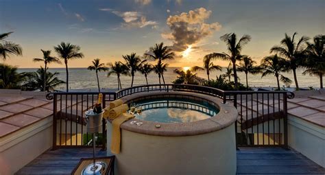 BiCE : th-old-naples-beachfront-1024x683.jpg