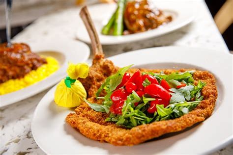 BiCE : th-veal-milanese.jpg