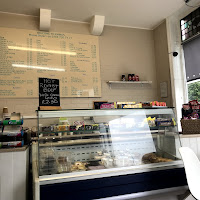 Emma's : image2.jpg