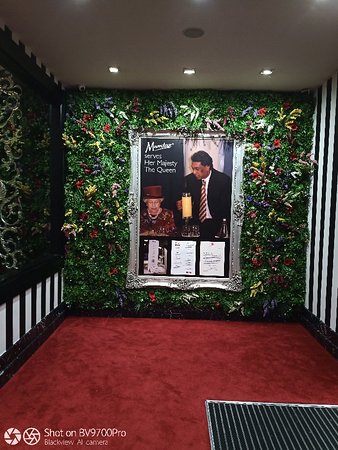 Mumtaz Leeds : image196.jpg