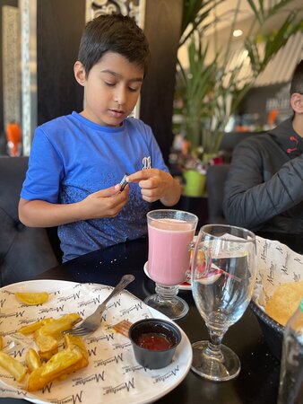 Mumtaz Leeds : image529.jpg