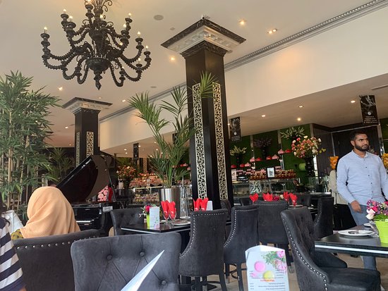 Mumtaz Leeds : image704.jpg