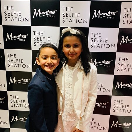 Mumtaz Leeds : image711.jpg