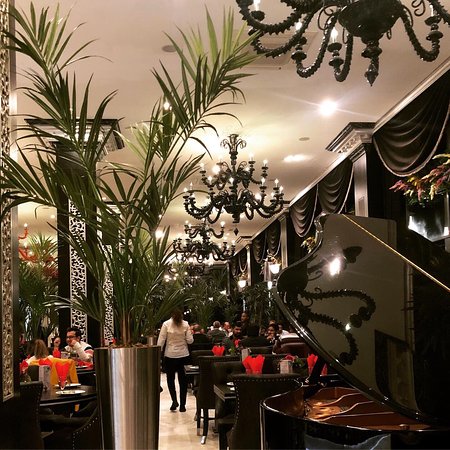 Mumtaz Leeds : image712.jpg