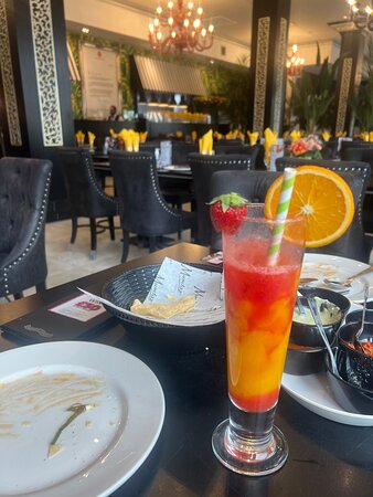 Mumtaz Leeds : image80.jpg