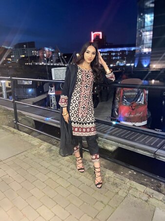 Mumtaz Leeds : image832.jpg